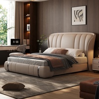 Luxuriöses Italienisches Echtleder-Bett Gepolstertes Doppelbett Kingsize Moderne Schlafzimmermöbel mit Metallakzenten