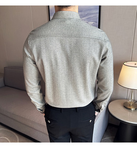 <span class=keywords><strong>Camicia</strong></span> di lana calda spazzolata autunno e inverno <span class=keywords><strong>camicia</strong></span> di fascia alta da <span class=keywords><strong>uomo</strong></span> con colletto alto a righe - Product Image 4