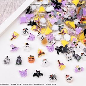 Breloques d'ongles Halloween en résine 3D, mini fantômes avec chapeaux magiques, Bling Bling, dos plat, 20 pièces/sac, couleurs assorties - Product Image 1