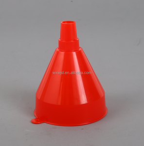 กรวยท่อน้ำมันเชื้อเพลิง PE 80มม. สีแดงมีกรวยแยกท่อ - Product Image 2