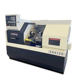 <span class=keywords><strong>Tour</strong></span> CNC <span class=keywords><strong>à</strong></span> <span class=keywords><strong>mandrin</strong></span> manuel et contre-pointe avec tourelle <span class=keywords><strong>à</strong></span> 4 stations, modèle CK6130 - Product Image 6