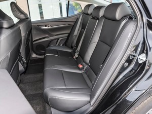 Auto Usado en China, <span class=keywords><strong>0</strong></span> <span class=keywords><strong>Km</strong></span>, Camry Edición 2.0L, Gasolina, Automático, Volante a la Izquierda, Sedán de 5 Plazas - Product Image 4