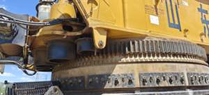 Grúa sobre orugas SANY SCC9000A usada en proyectos de elevación pesada, 900 toneladas, año 2021, Superlift, pluma de 108m con brazo elevador. - Product Image 4