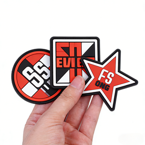 सिलिकॉन रबर सामग्री एम्बेड व्यक्तिगत लोगो कस्टम पैच के लिए कढ़ाई किया गया व्यक्तिगत लोगो कस्टम पैच के लिए कढ़ाई - Product Image 1