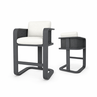 Ensemble de table de bar d'extérieur moderne avec structure en aluminium, mobilier de patio, table haute et chaises pour villa, hôtel, complexe hôtelier