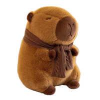 Nouvelle peluche Capybara Kapibala en forme de chapeau de médecin avec écharpe et nez de fraise, rembourrage en coton PP, 31-50cm, pour le commerce transfrontalier