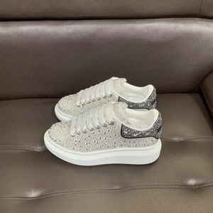 Zapatos de cuero genuino con cordones para hombre y mujer, con diseño para aumentar la altura, con suelas gruesas y acolchadas diseñadas para deportes. - Product Image 3