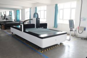 Efficace 3015E 1.5KW 2KW, 3KW Fiber Laser Cutter Machine CNC Logiciel Contrôle Applicable Tôle Max IPG Laser Nouveau Utilisé - Product Image 2