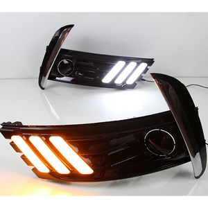 Toyota Corolla 2017 2018 için araba Led gündüz farları sis lambası kapağı 12V DRL sarı dönüş sinyal ışıkları - Product Image 4