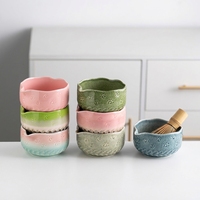 Nouvel ensemble coloré de cérémonie du thé de style chinois, comprenant un bol à matcha en céramique et un ensemble d'accessoires pour le fouettage du thé (Chasen)