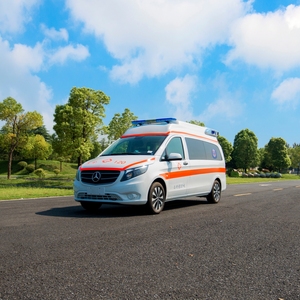 Vente de véhicule de transport de patients, ambulance - Product Image 2
