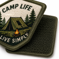 Patch brodé personnalisé pour équipement de plein air, motif fleur cœur, support réutilisable, fabricant OEM ODM pour commandes en gros