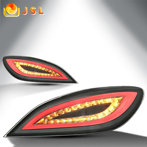Conjunto de Luces Traseras LED Ahumadas para Mercedes-Benz CLS W218 2012-2017, Luz de Circulación Diurna LED, Luz de Advertencia y Señal de Giro - Product Image 1