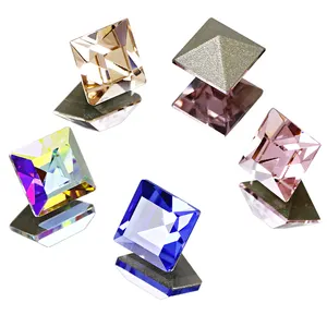 Pedra de cristal fantasia de formato quadrado apontada para trás K9 strass atacado contas de cristal soltas para joias acessórios de nail art
