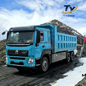 Camions bennes HOWO en direct d'usine ZZ1252V4647Z1BEV 6x4 à conduite à droite, benne hydraulique, équipement de construction - Product Image 1
