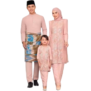 Ensemble personnalisé Islma Baju Kurung <span class=keywords><strong>maman</strong></span> et enfants 2 pièces en mousseline de soie avec haut et jupe en diamant - Product Image 1
