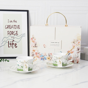 Ensemble tasse et assiette à café de luxe léger, design élégant, cadeau Saint-Valentin, en céramique - Product Image 5