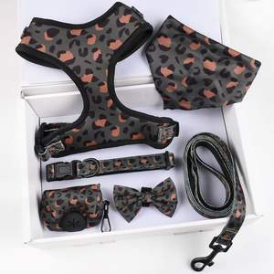 Sinsky ชุดเทียมและสายจูงสุนัขชุดเทียมนีโอพรีนพิมพ์ลายหัวใจสีฟ้าเป็นมิตรกับสิ่งแวดล้อม - Product Image 2