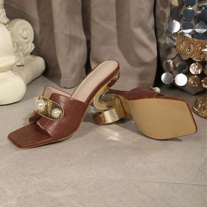 Chaussures d'été compensées ultra-hautes à plateforme pour femmes, ornées de perles, à bout ouvert, à enfiler, rehaussantes et tendance - Product Image 5