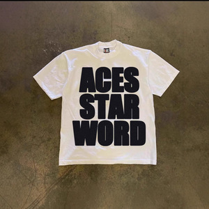 T-shirt graphique ACES WORD pour hommes - T-shirt décontracté en coton à manches courtes avec imprimé lettres en gros - Product Image 1