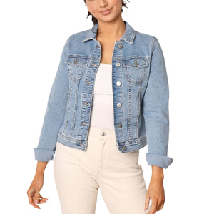 Chaqueta Vaquera Clásica con Botones en Tono Índigo Medio, Silueta Ligeramente Recortada, Hecha para Mujer, Uso Atemporal para Toda Temporada - Product Image 3