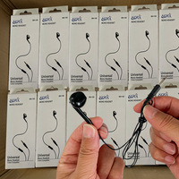 Écouteurs Mono filaires universels jetables de 3.5mm Écouteurs de musique intra-auriculaires à un seul côté Écouteurs de basse filaires pour Iphone Android Pc