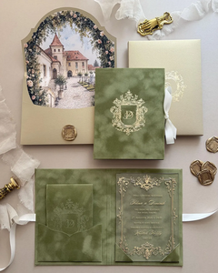Nouvel Arrivage – Invitations de Mariage de Luxe Personnalisées en Velours Vert avec Illustration de Lieu Dorée en Feuille d'Or - Product Image 1