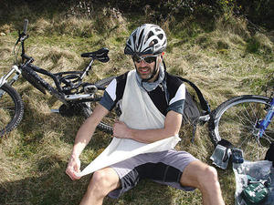 ผ้าพันแผลสามเหลี่ยมปฐมพยาบาลผ้าฝ้าย100% ผ้านอนวูฟเวนผ้าพันแผลสามเหลี่ยมฟื้นฟูฉุกเฉินแบบใช้แล้วทิ้ง - Product Image 4