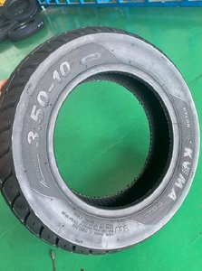 Pneu de moto KUMA K224 de haute qualité fabriqué au Vietnam, caoutchouc naturel + nylon noir 80/90-14 90/90-14 100/90-14 12 mois - Product Image 3