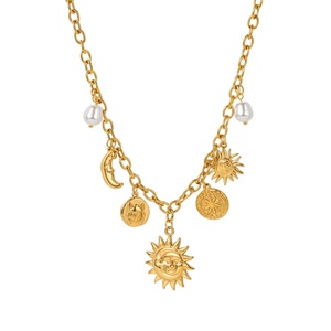 Collana con Ciondoli Multipli a Tema Celeste Sole Luna <span class=keywords><strong>Scarabeo</strong></span> in Acciaio Inossidabile Placcato Oro PVD 18K, Impermeabile, Inossidabile, Gioielli Robusti - Product Image 6