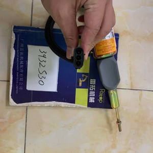 อะไหล่รถขุด R220-5 B5.9 โซลินอยด์หยุด 12V 24V รุ่น 3932529/3932530/3935430 - Product Image 4