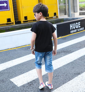 Venta al por Mayor de Conjuntos de Ropa para Niños, Estilo Nuevo, Camiseta Orgánica y Jeans para Niños, Conjunto de 2 Piezas - Product Image 4