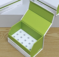 Boîte rigide en carton gris de 1200 g de forme personnalisée avec insert en EVA blanc pour l'emballage d'huiles essentielles et de produits de soin de la peau, vente en gros