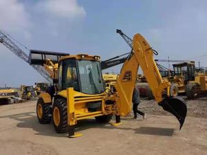 Chargeuse-pelleteuse JCB d'occasion JCB4CX 3CX 4CX 4X4, moteur d'origine, chargeuse frontale, tracteur, charge nominale de 4 tonnes, puissance de 129 kW - Product Image 2