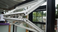 Fenêtre verticale en aluminium, design moderne, fenêtre pliante en aluminium, qualité fiable