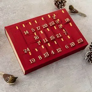 SZZY OEM ODM FACTORY Days Cosmetic Chocolate 31 30 25 Drawers Gift Set 24 Pcs Custom Christmas Advent Calendar Box for