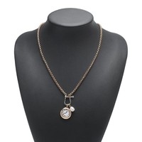 Collier vintage à chaîne dorée superposée avec pendentif cœur, montre de poche et breloque perle pour femme