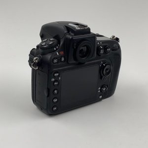 Cámara DSLR <span class=keywords><strong>D800</strong></span> Usada con Batería y Cargador, Estado A+, 24MP, Video 1080P, 1 Año de Garantía, Enfoque de 51 Puntos, Aleación de Magnesio - Product Image 2