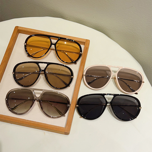 Logo personalizzato 2025 Vintage uomo donna doppio ponte occhiali da sole UV400 lega oversize occhiali da sole pilota - Product Image 5