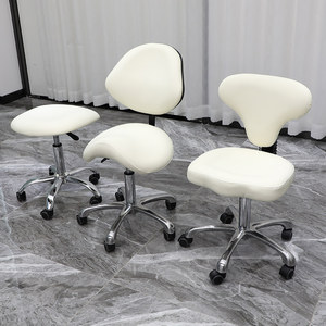 Silla de Barbero Blanca Ajustable, Silla de Estilismo para Salón, Silla de Asistente de Pedicura con Ruedas para Estudio de Belleza - Product Image 4