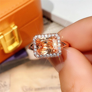 Anello con pietra ovale gialla per donna, pietra principale 8x10, elegante gioiello da dito alla moda - Product Image 1