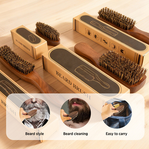 Brosse à cheveux en bois sur mesure OEM, brosse à <span class=keywords><strong>coiffer</strong></span> pour la <span class=keywords><strong>barbe</strong></span>, brosse à <span class=keywords><strong>coiffer</strong></span> en poils de sanglier rigides, bois de noyer, brosse à <span class=keywords><strong>barbe</strong></span> pour homme - Product Image 2