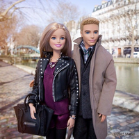 Poupée Mannequin en Plastique Personnalisable en Usine avec Articulations, Poupée Noire avec Vêtements de Mode pour Cadeaux