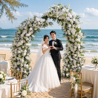 Arches de roses en soie vertes et blanches personnalisées en usine, modernes, naturelles, au toucher réel, pour décorations de mariage et arrière-plans