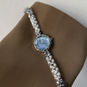 Reloj de Pulsera con Perlas Redondas Azules CILOA, Reloj de Cuarzo de Alta Calidad, Impermeable, Informal y Personalizable para Mujer - Product Image 2