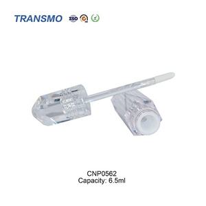 Tubes de gloss à lèvres personnalisés avec emballage transparent en cristal - Product Image 6