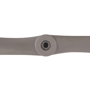 Hélice de nailon 11x6.1 de 2 palas para avión RC a gasolina, uso en exteriores - Product Image 2