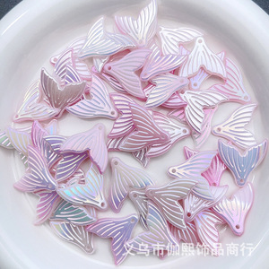 Colgante de cola de sirena iridiscente de acrílico, formas mixtas para hacer collares, resina plástica, accesorios de joyería DIY, origen Yiwu - Product Image 4