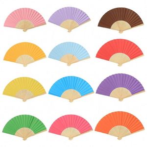 Éventail pliable de marque, design personnalisé pour la promotion d'entreprise, les mariages, les fêtes, les événements et une utilisation décorative - Product Image 6