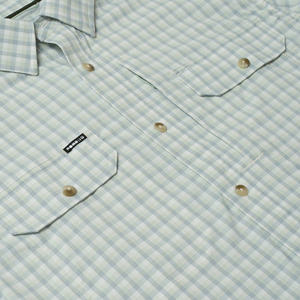 Chemise de pêche boutonnée Upf50 Wear Duck Camo recyclée, grande taille, séchage rapide, protection solaire SPF, modèle Camet Custom Upf Hoody de Brandsun. - Product Image 3